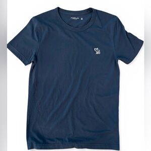 ABERCROMBIE & FITCH Men's Navy Crewneck T-Shirt with Small Logo XS